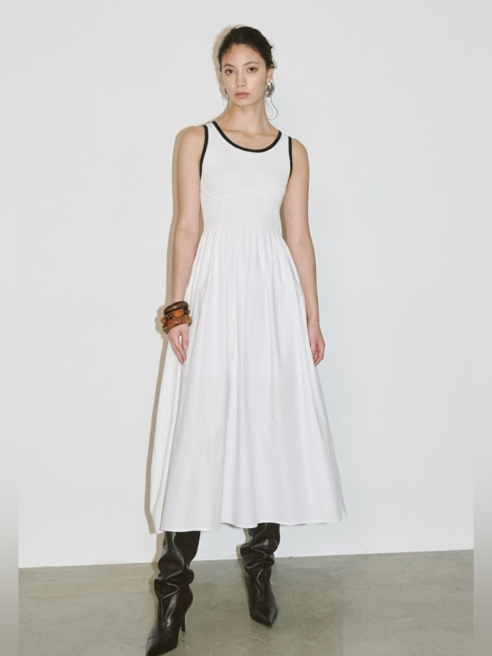 Sleeveless White Maxi Dress with Contrast Trim